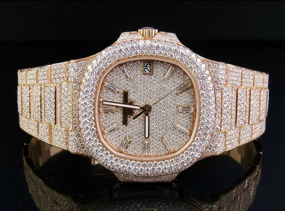 Patek Philippe Nautilus 5711 (ZF factory) - VVS Moissanite