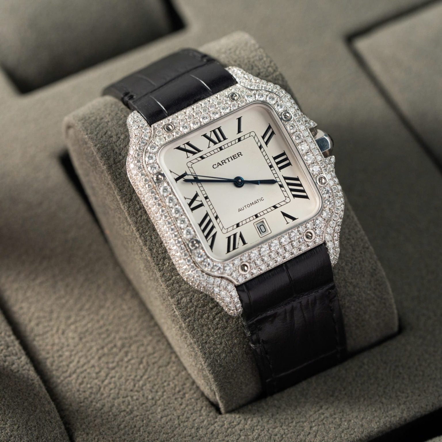 Cartier Santos ( Leren strap ) - VVS Moissanite